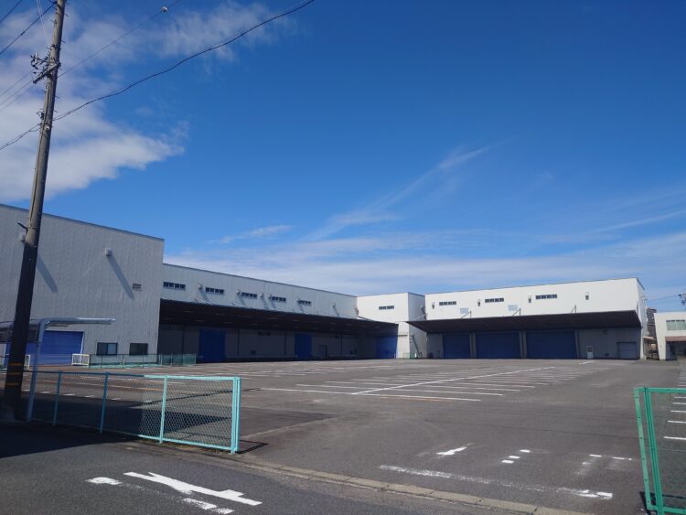 岩倉市